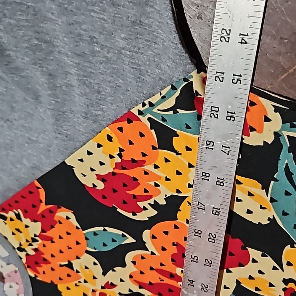 Lularoe | Floral Gray Raglan Sleeve Knit Top - Picture 6 of 7